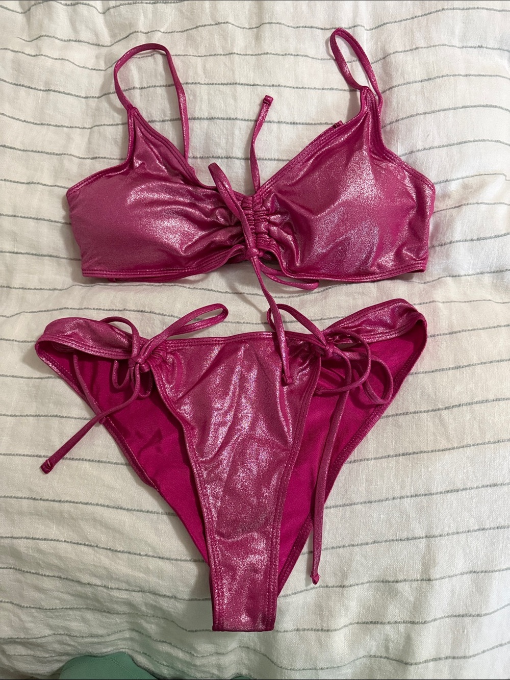 Women's Shimmery Fuchsia bikini set